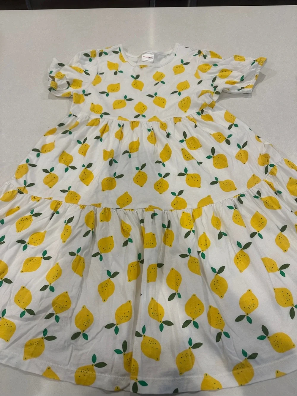 Hanna Andersson White Top with Yellow Lemon and Green Leaf Print
